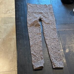 SPANX Animal Print Leggings Compression Body Scupt Medium